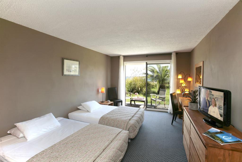 Hotel Pineto Biguglia  Rum bild
