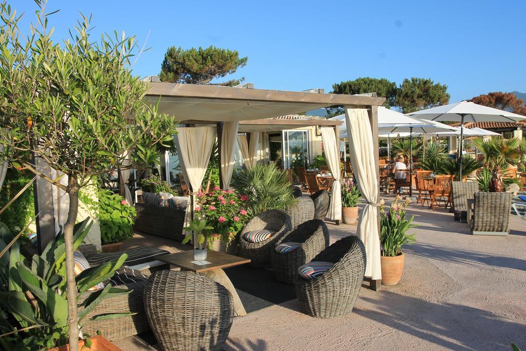 Hotel Pineto Biguglia  Exteriör bild