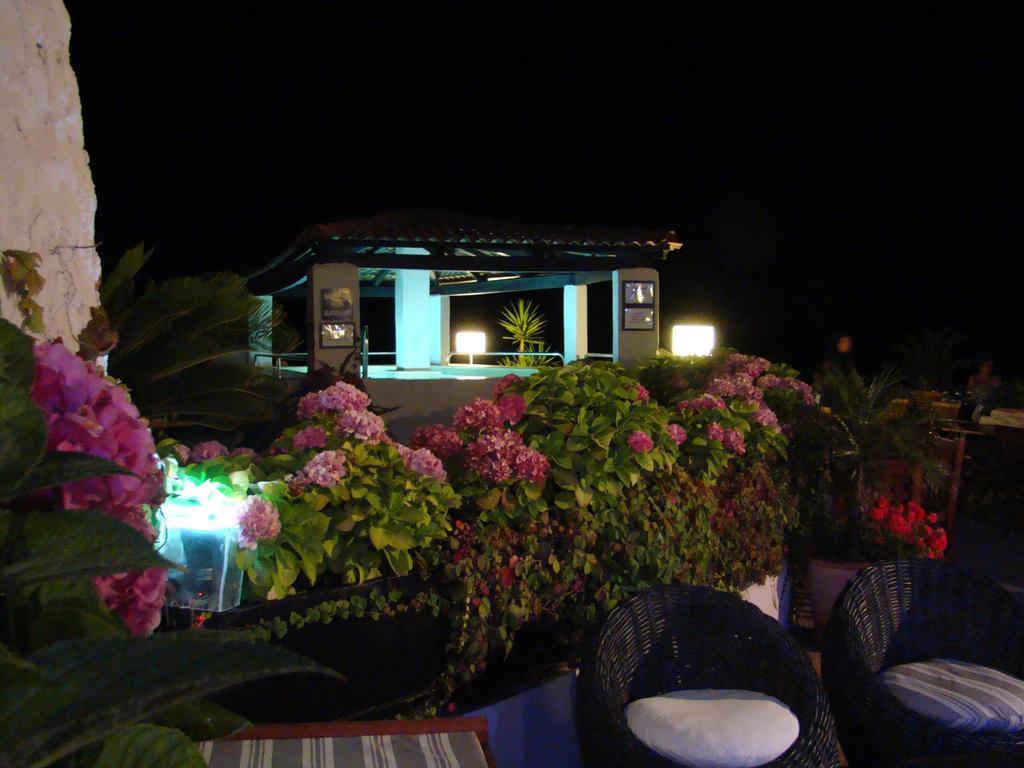 Hotel Pineto Biguglia  Exteriör bild